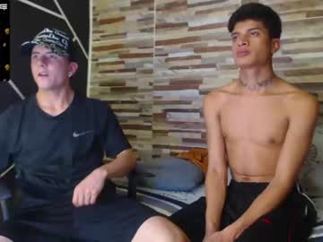webcam man dominic_hanks live cam image #3993446