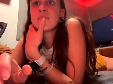 webcam girl skinnybitch4211 live cam image #6115305