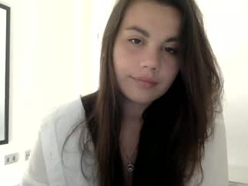 webcam girl amelia_meow live cam image #1881601
