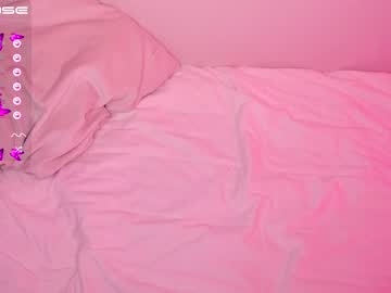 webcam girl aveksmr live cam image #3334857