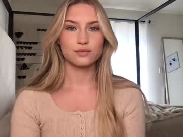 webcam girl thezabrina live cam image #3898171