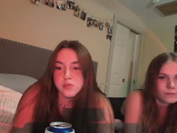 webcam girl tiffany_samantha live cam image #4871283