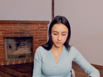 webcam girl 8tati live cam image #359609