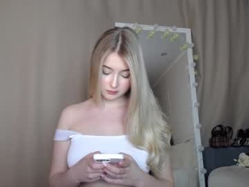 webcam girl cute18cute live cam image #1735511