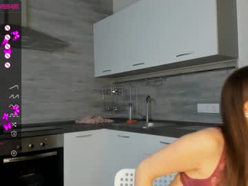 webcam girl merciaconner live cam image #6497981