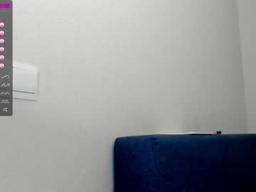 webcam girl lerawuton live cam image #81970