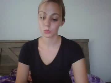 webcam girl itwasnotaphasemom live cam image #2872016