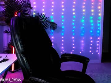 webcam girl oliviaowens live cam image #6931459