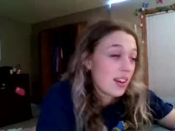 webcam girl carlydrake live cam image #1914987