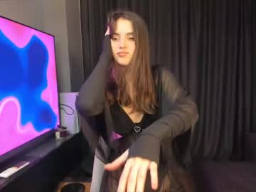 webcam girl scarletmore live cam image #5875210