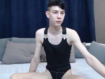 webcam man meelboynextdoor live cam image #4853950