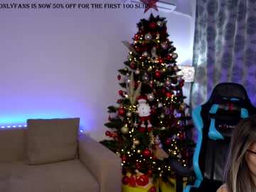 webcam girl naughtyrider69 live cam image #801988