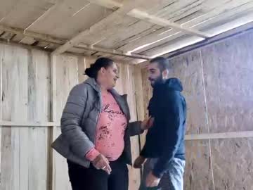 webcam couple iuliana32 live cam image #251108