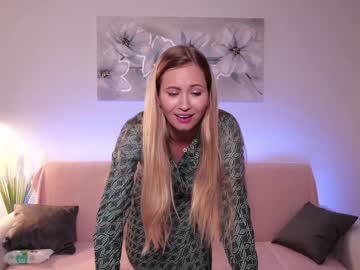 webcam girl stella_and_stephan live cam image #5355654
