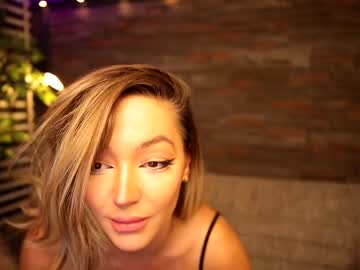 webcam girl fantasystudiox live cam image #4356336