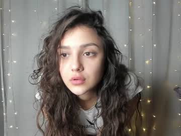 webcam girl so_sweet_poppy live cam image #925422