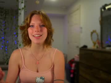 webcam girl crimsonxrapture live cam image #1906006
