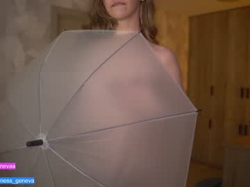 webcam girl coyness_geneva live cam image #4275199