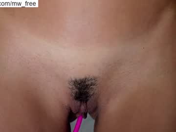 webcam girl miiiawallace live cam image #4154687