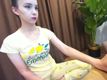webcam girl ehotlovea live cam image #3855810