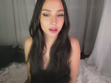 webcam girl eevie_moon live cam image #3608153