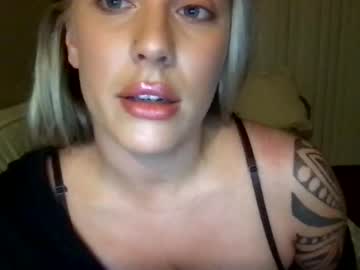 webcam girl tatii_tatii live cam image #199937