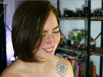 webcam girl maeveminx live cam image #2329998