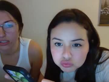 webcam couple pinacoladagals live cam image #1376455