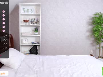 webcam girl california__gold live cam image #4116744