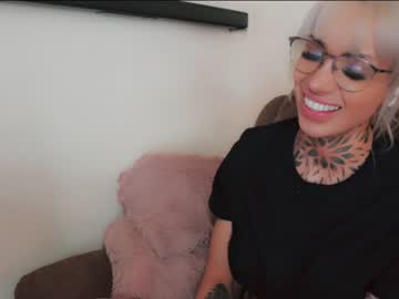 webcam girl latinbaby_666 live cam image #6456000
