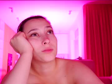 webcam girl aveksmr live cam image #5417501