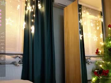 webcam girl small_blondee live cam image #6018969