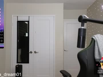 webcam girl alexa_dream live cam image #5387010