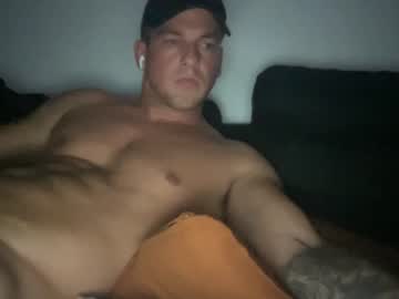 webcam man joshv1992 live cam image #2826337
