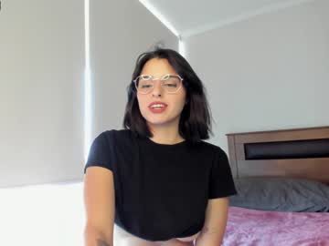 webcam girl yourfreakygirl live cam image #3790945
