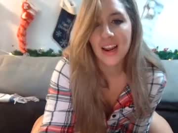 webcam girl khelzy live cam image #3400392