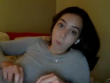 webcam girl cherrychapsticc live cam image #5942121