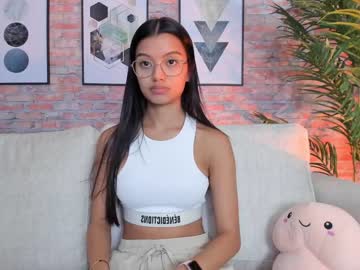 webcam girl nina_agdal live cam image #4948011