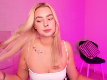 webcam girl 8a8y_nura live cam image #1104123
