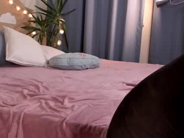 webcam girl linellali live cam image #2793432