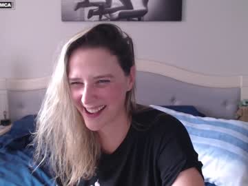 webcam girl bluexstacey live cam image #5733877