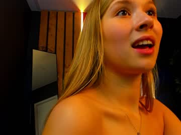 webcam girl milablush live cam image #4504798