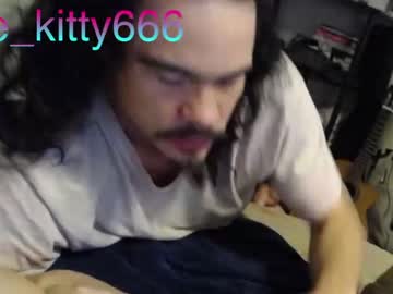 webcam couple zoe_kitty666 live cam image #946249
