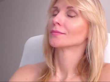 webcam girl lady_ada live cam image #336591