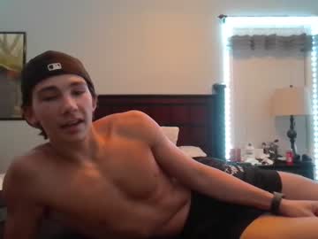 webcam man sticky_soc live cam image #5079188