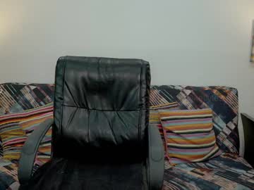 webcam girl kellytesh live cam image #3405733