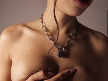 webcam girl star_gazing live cam image #938236