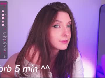 webcam girl elizabetheuphoria live cam image #3870359