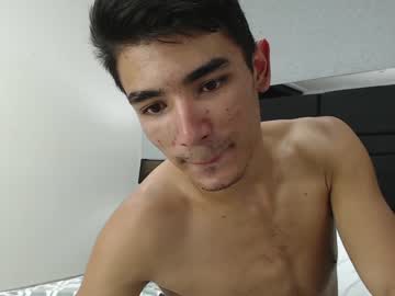 webcam man noah_oz live cam image #109602