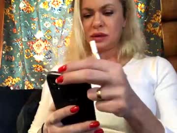webcam girl cheatinwife live cam image #422937